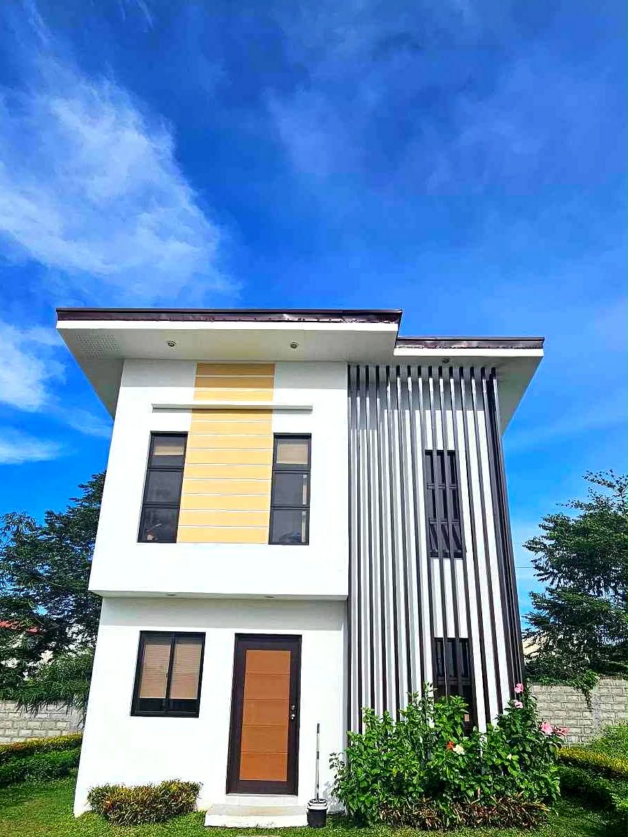 Kim Irish Babaran – Realaya Founder